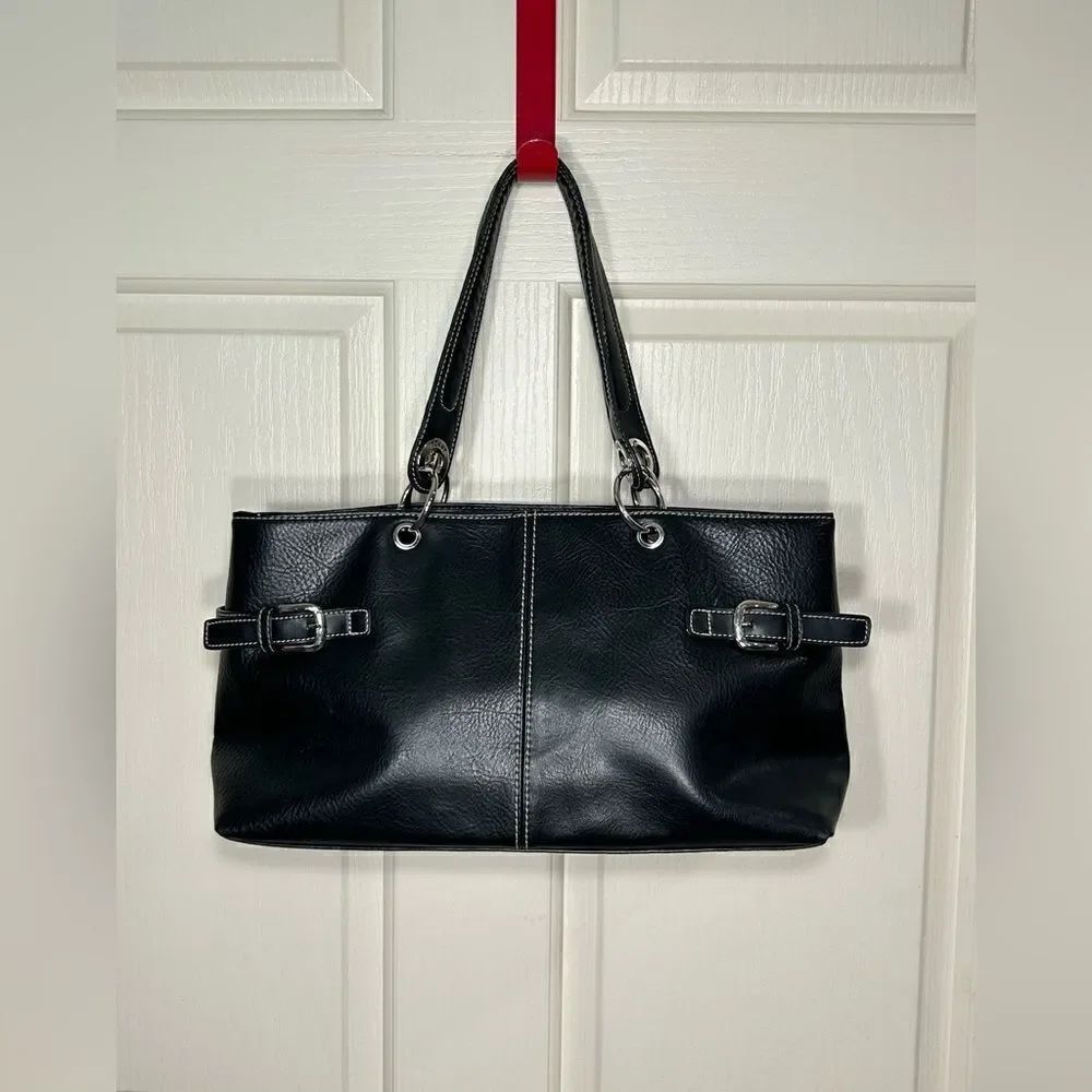 Tommy Hilfiger purse 